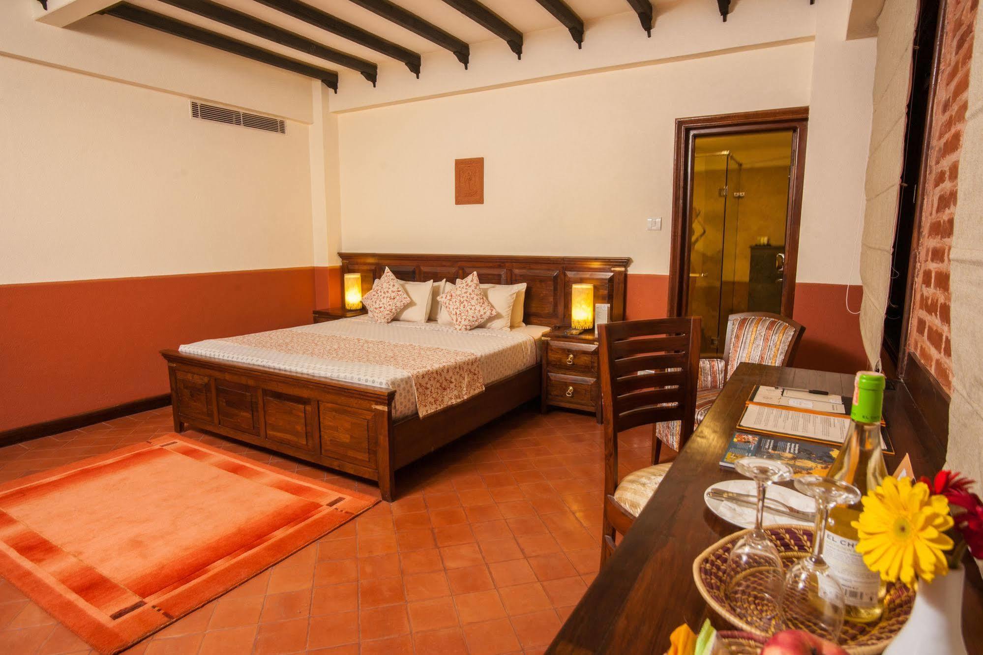 Traditional Comfort Boutique Hotel Katmandu Kültér fotó